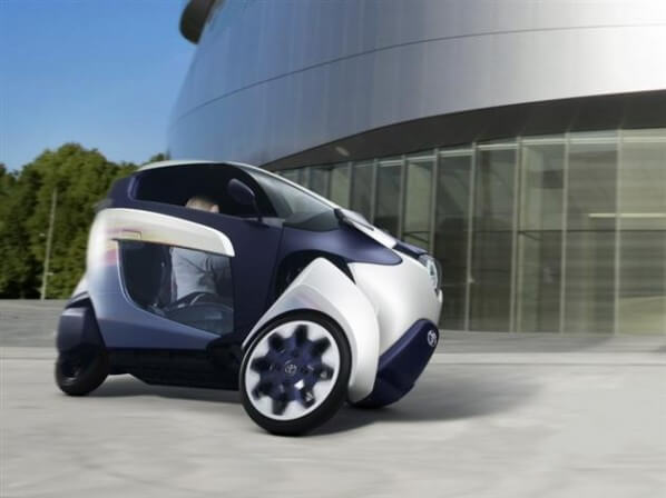 Toyota-i-Road-Personal-Mobility-Electric-Vehicle-2