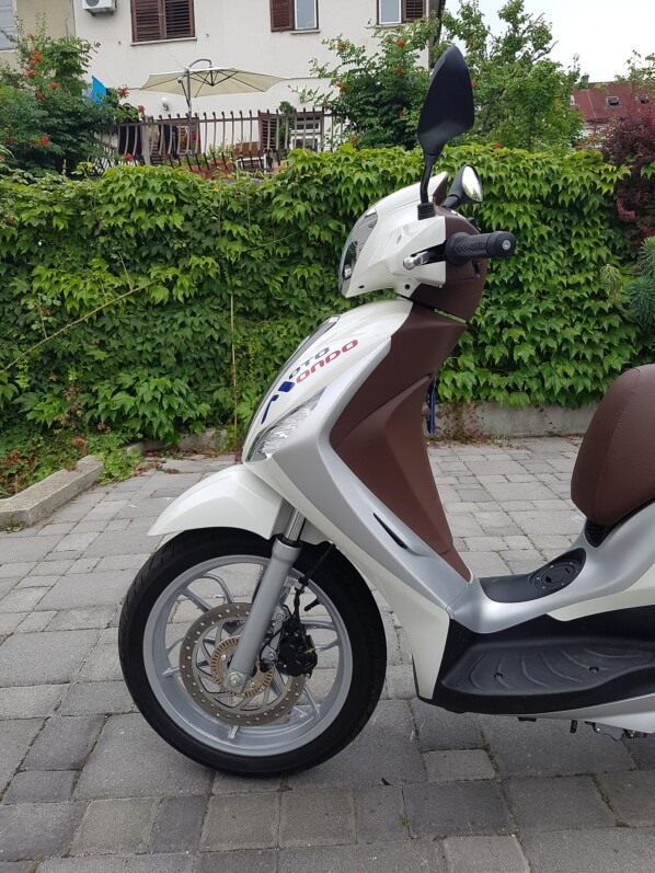 Piaggio Medley 150 5