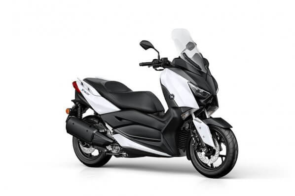 Yamaha X Max 300 10