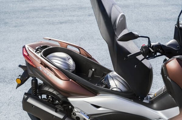 Yamaha X Max 300 14