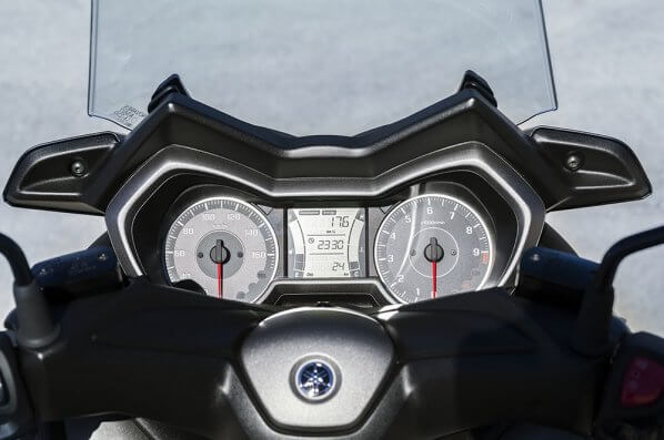 Yamaha X Max 300 15
